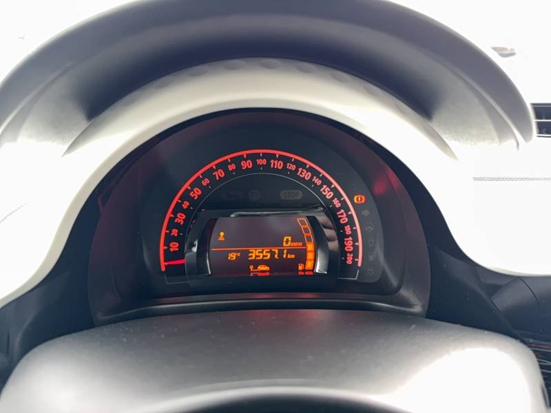 Renault Twingo - Photo 24