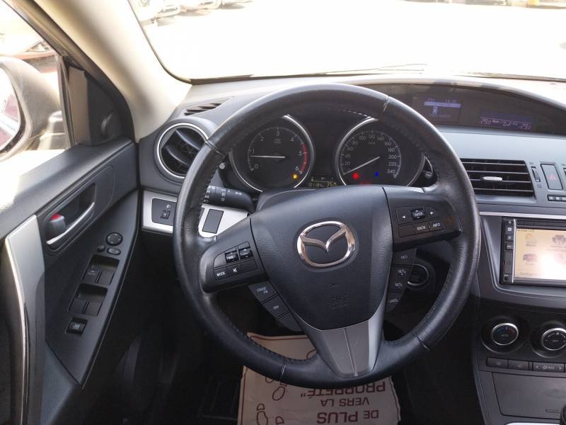 Mazda 3 - Photo 13