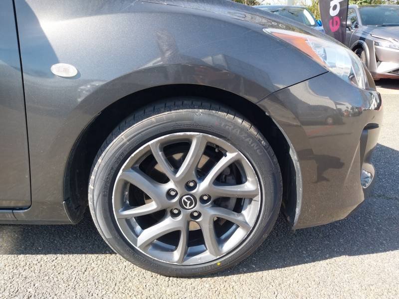 Mazda 3 - Photo 22