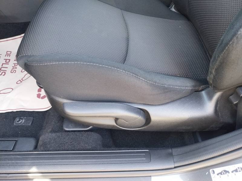 Mazda 3 - Photo 31