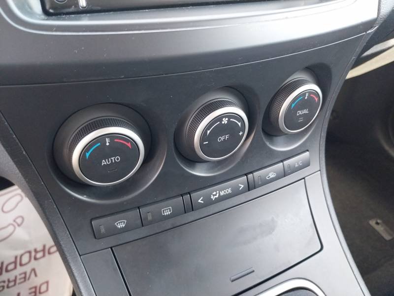 Mazda 3 - Photo 35