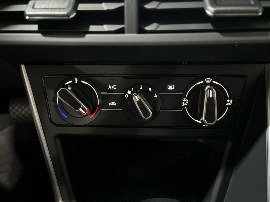 Volkswagen Polo - Photo 19