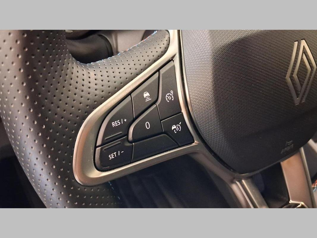 Renault Clio - Photo 13