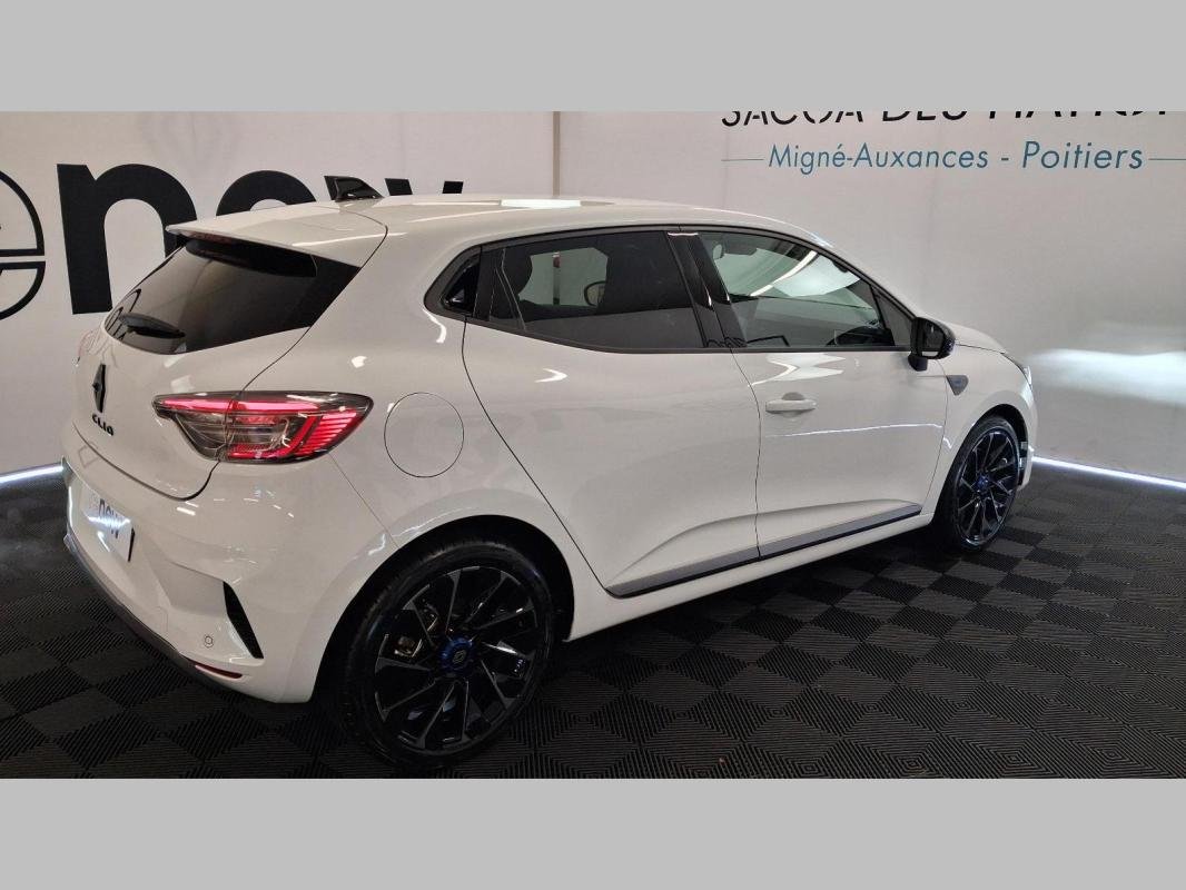 Renault Clio - Photo 18