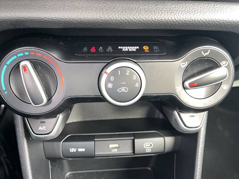 Kia Picanto - Photo 29