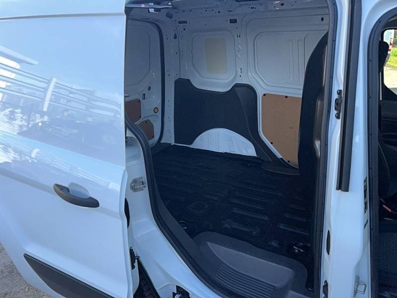 Ford Transit Connect - Photo 22