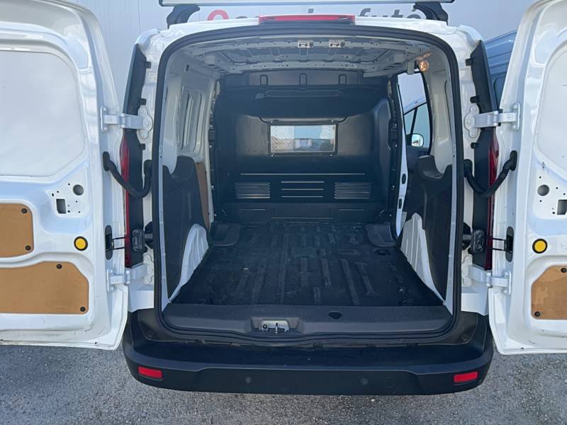 Ford Transit Connect - Photo 24