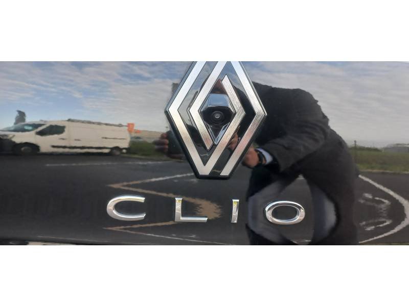 Renault Clio - Photo 16
