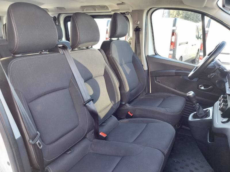 Nissan NV300 - Photo 30