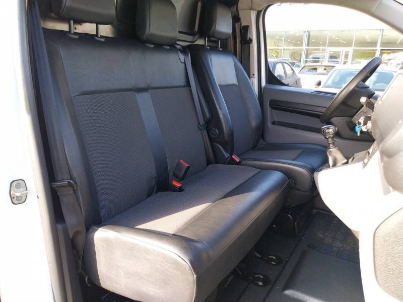 Opel Vivaro - Photo 12