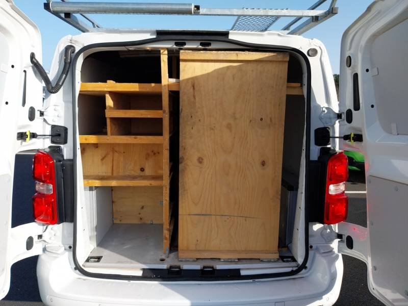 Opel Vivaro - Photo 16