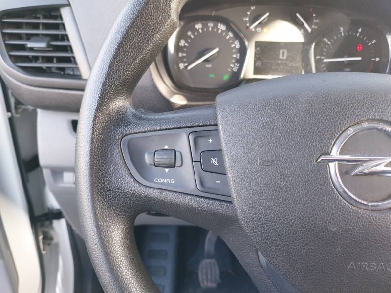 Opel Vivaro - Photo 19