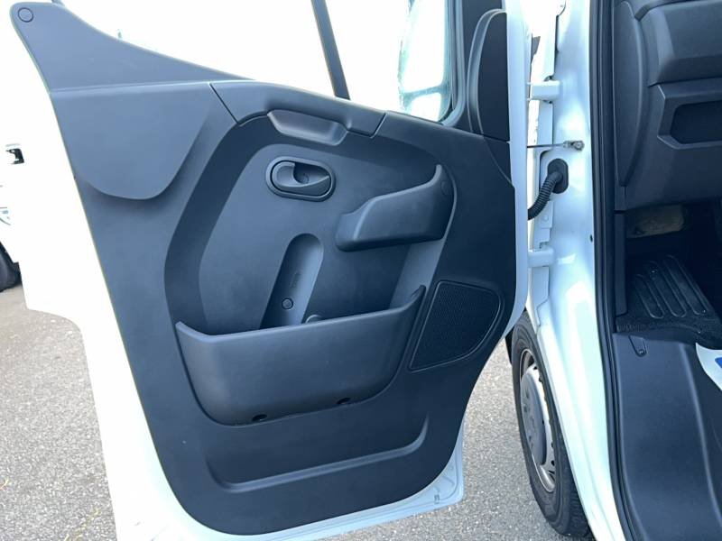 Renault Master - Photo 32