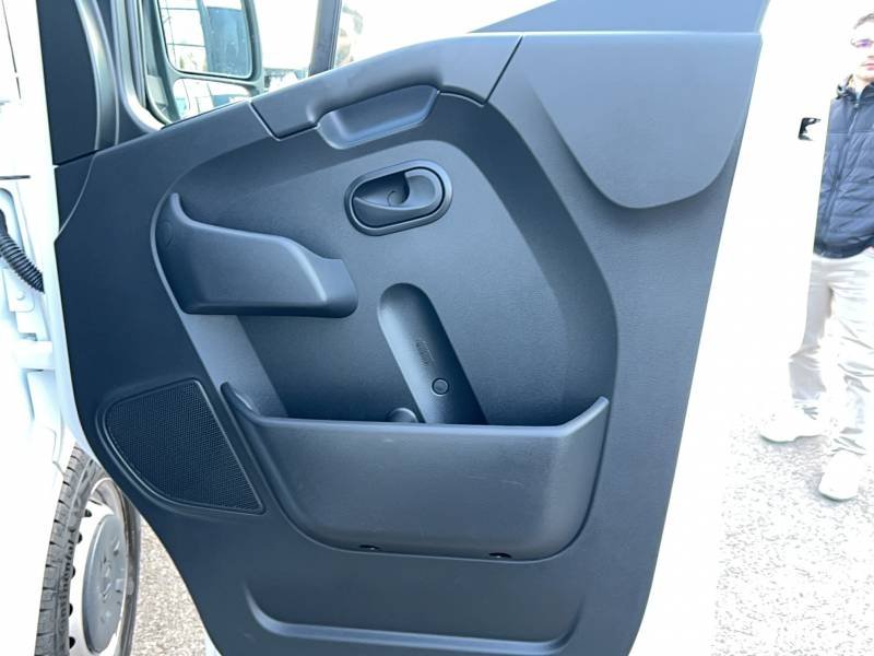 Renault Master - Photo 20