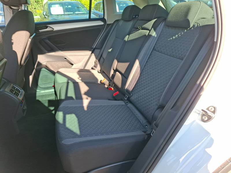 Volkswagen Tiguan - Photo 15