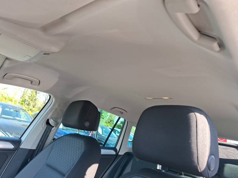 Volkswagen Tiguan - Photo 19