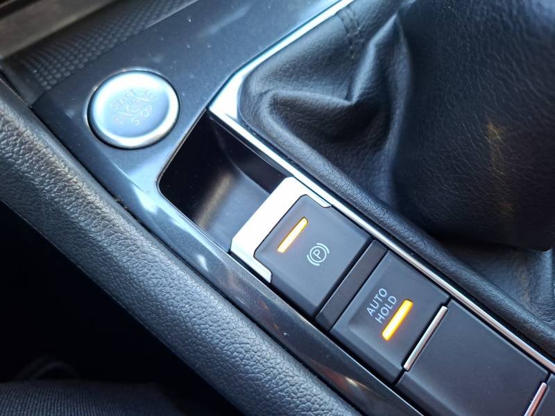 Volkswagen Tiguan - Photo 35