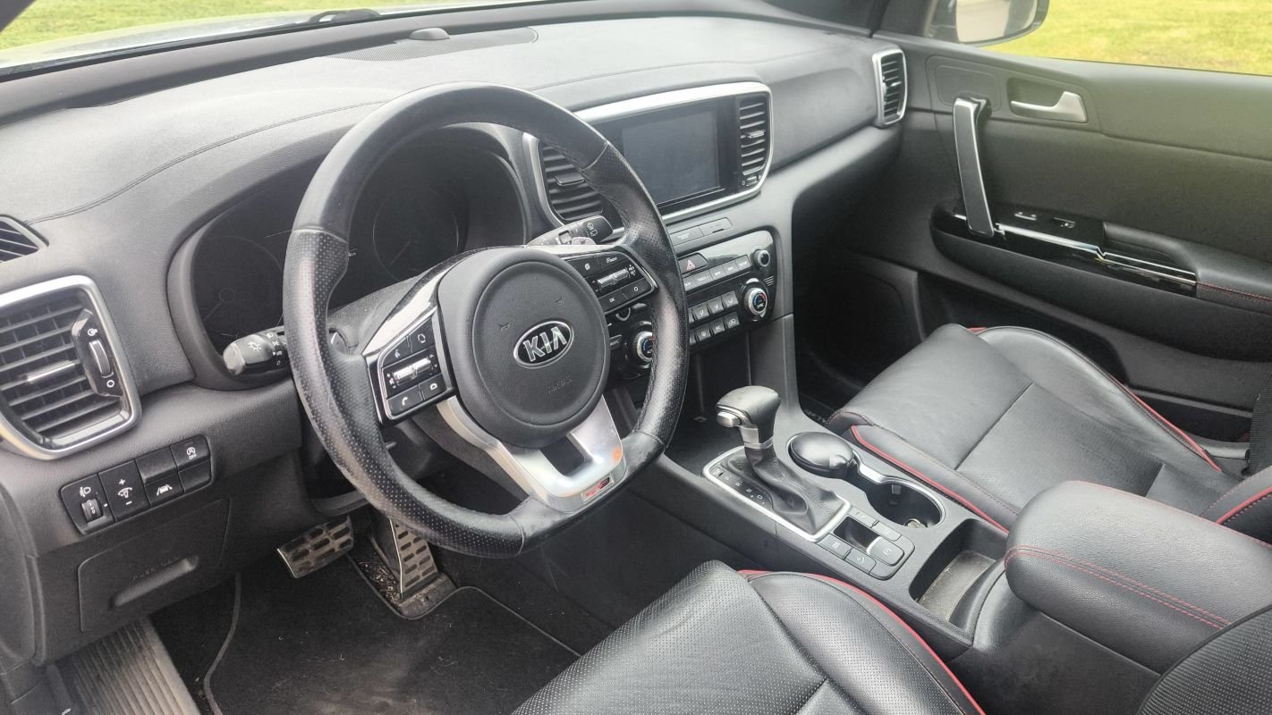 Kia Sportage - Photo 8
