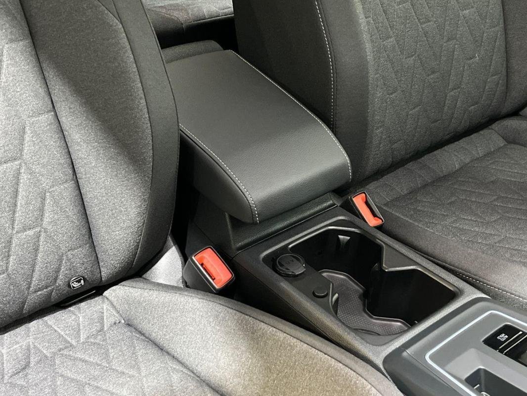 Volkswagen Golf - Photo 12