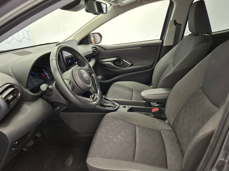 Toyota Yaris - Photo 12