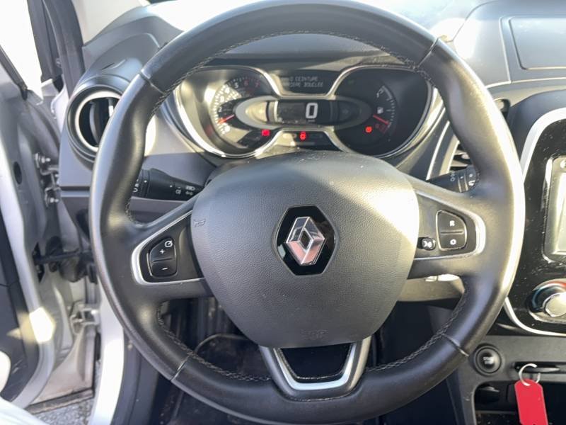 Renault Captur - Photo 17