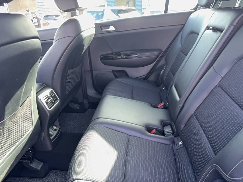 Kia Sportage - Photo 31