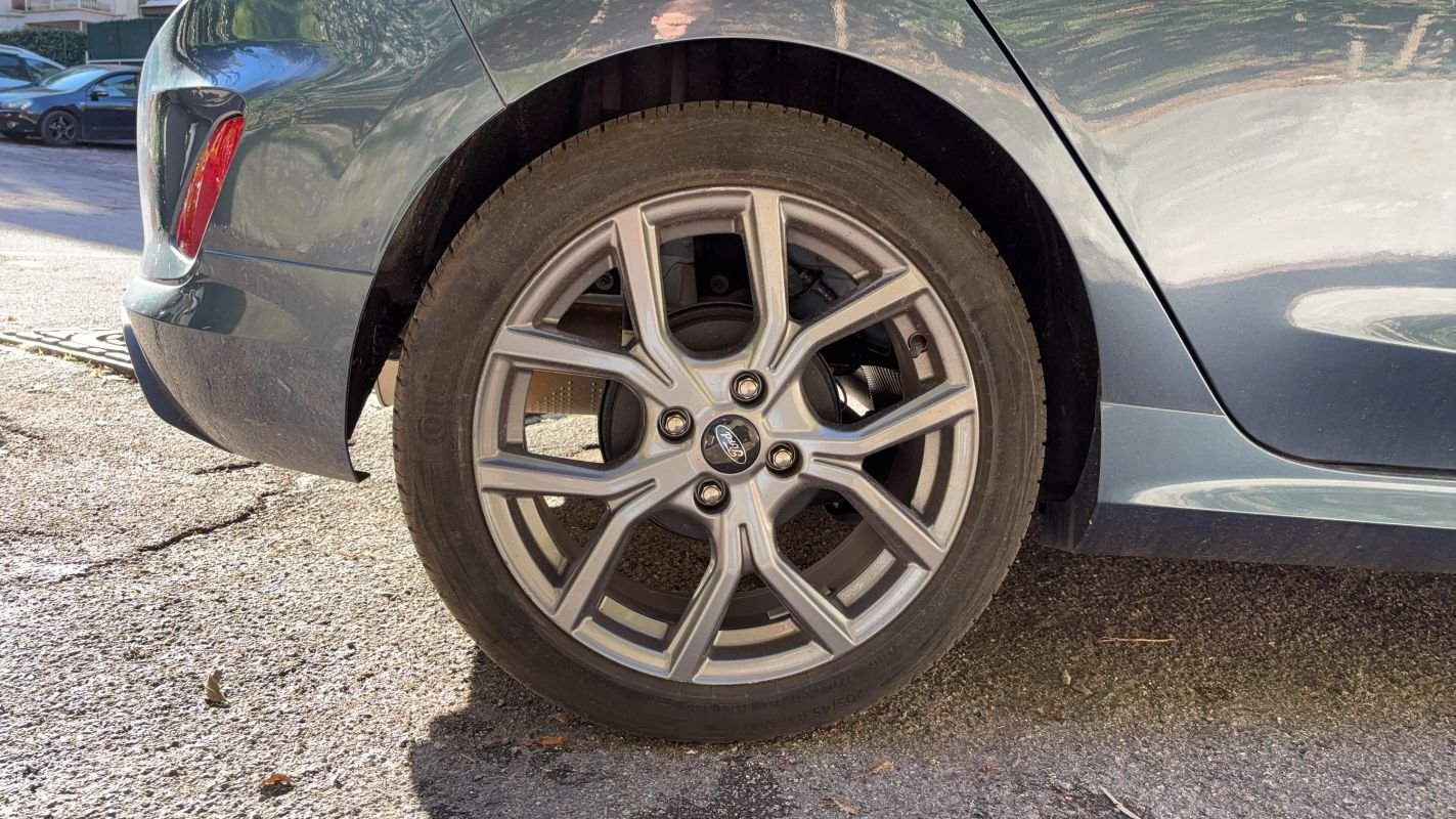 Ford Fiesta - Photo 16