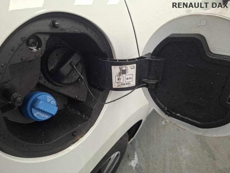 Renault Clio - Photo 23