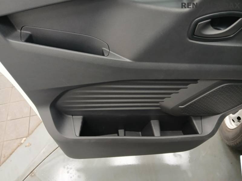 Renault Trafic - Photo 38