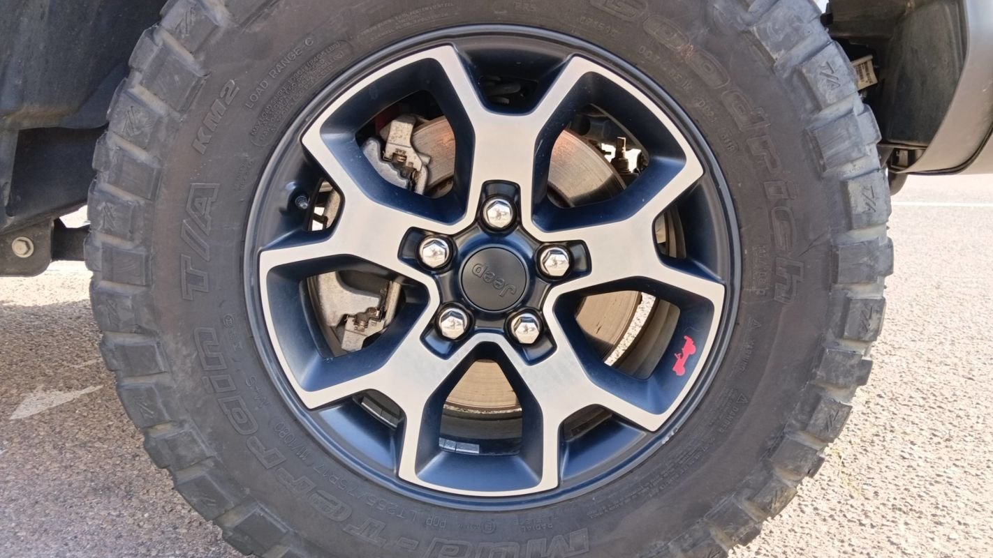 Jeep Wrangler - Photo 17