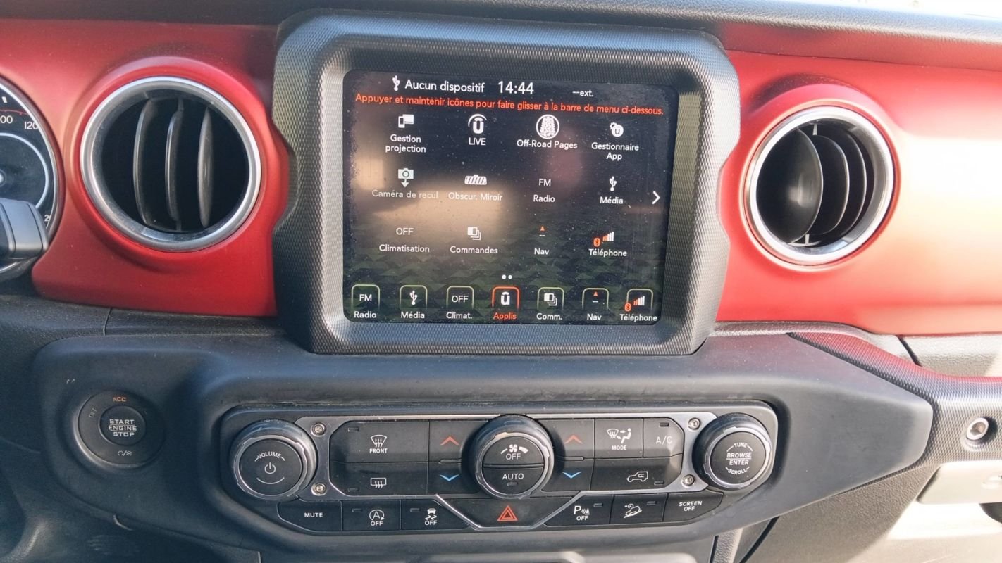 Jeep Wrangler - Photo 24