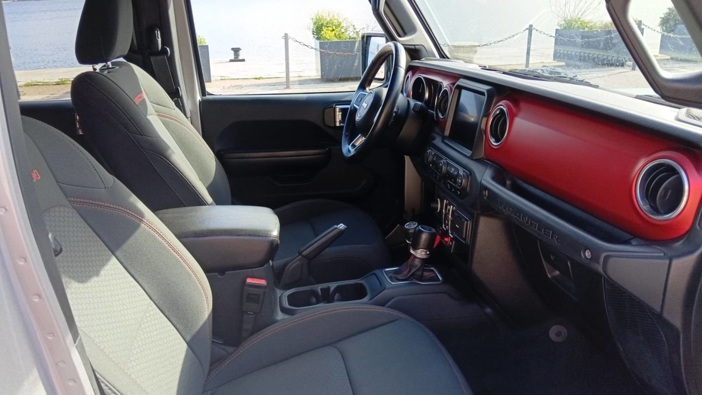 Jeep Wrangler - Photo 27