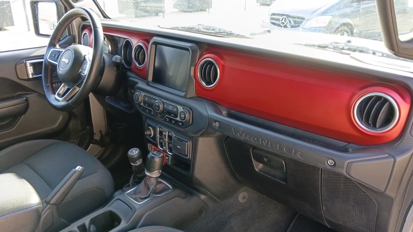 Jeep Wrangler - Photo 10
