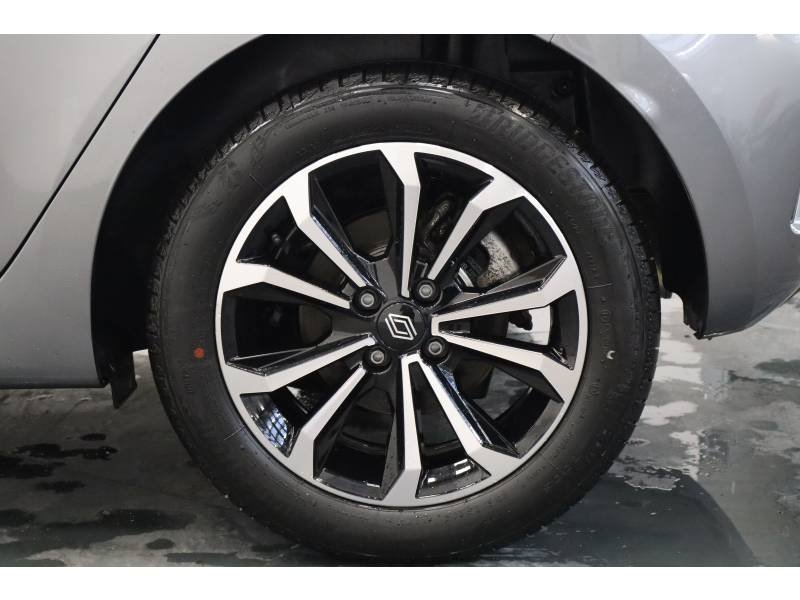 Renault Clio - Photo 15