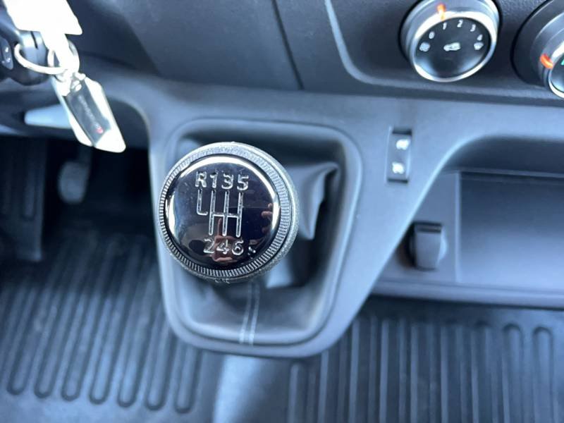 Renault Master - Photo 24