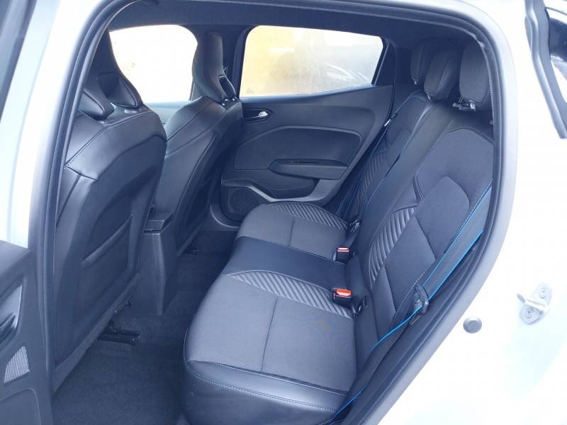 Renault Clio - Photo 32