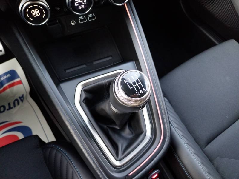 Renault Clio - Photo 38