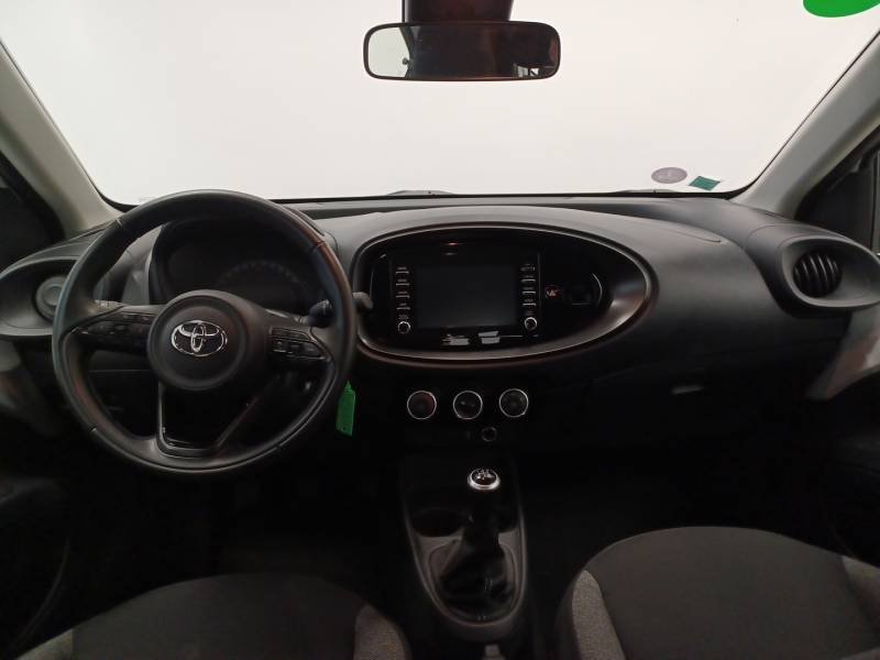 Toyota aygo x - Photo 11