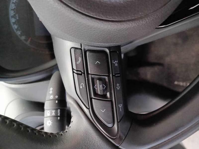Toyota aygo x - Photo 17