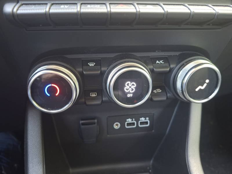 Renault Clio - Photo 22