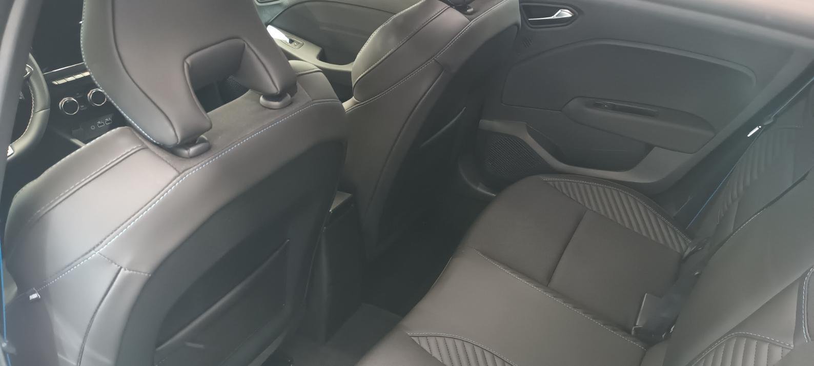 Renault Clio - Photo 9