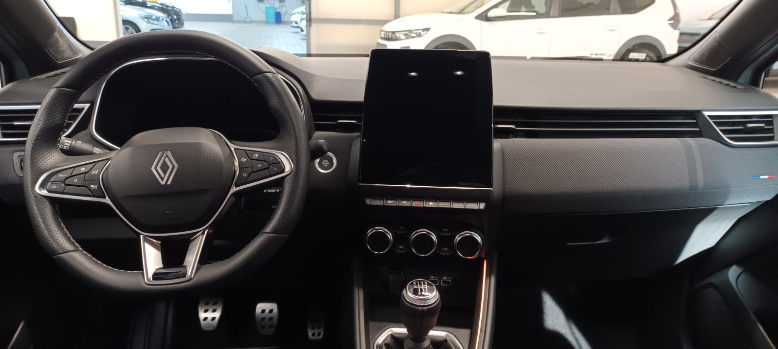 Renault Clio - Photo 10