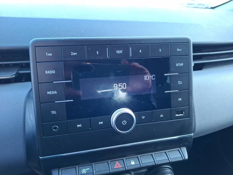 Renault Clio - Photo 19