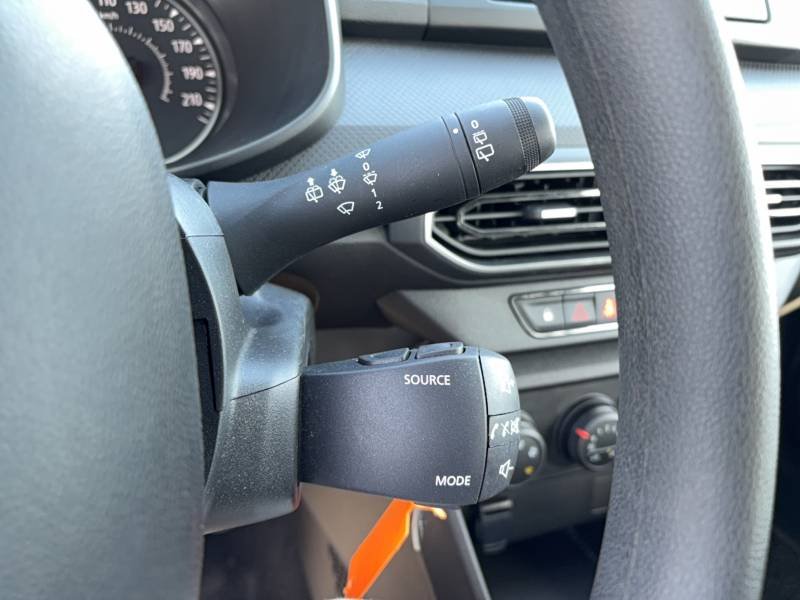 Dacia Sandero - Photo 28