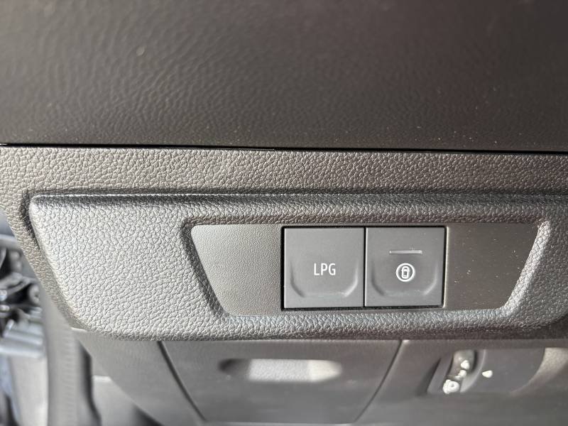 Dacia Sandero - Photo 25