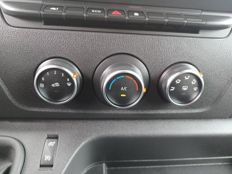 Renault Master - Photo 30