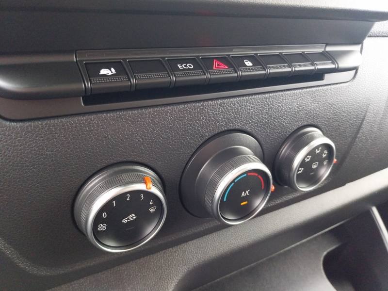 Renault Master - Photo 38