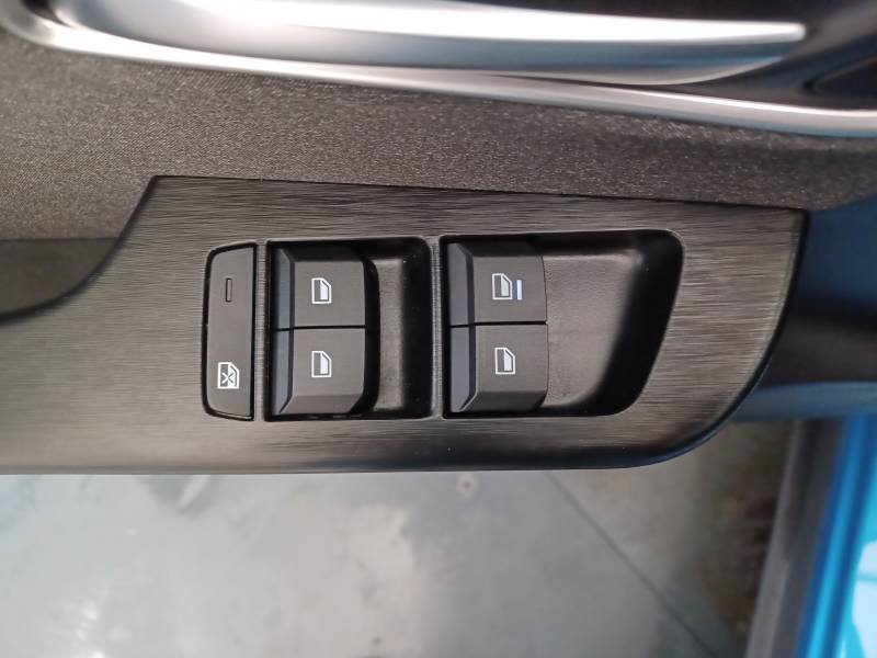 MG ZS - Photo 32