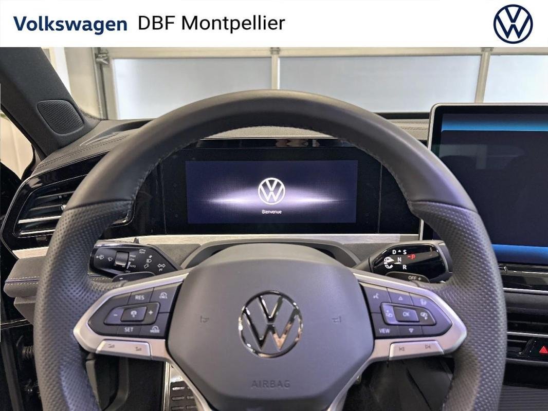 Volkswagen Passat - Photo 13