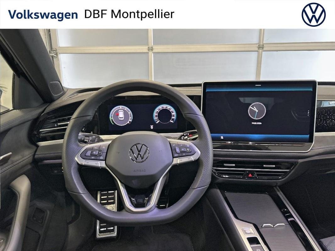 Volkswagen Passat - Photo 14